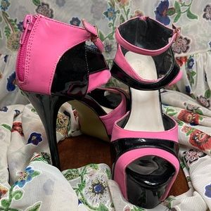 Maritza Platform Pumps, Size US 10